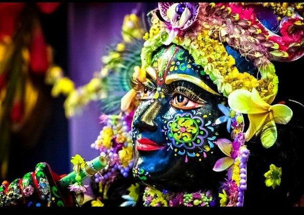 Upaye za Mjesec - Sri Manasa Hamsa Sanga